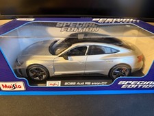 Maisto 1:18 - 2022 Audi RS e-tron GT - Silver