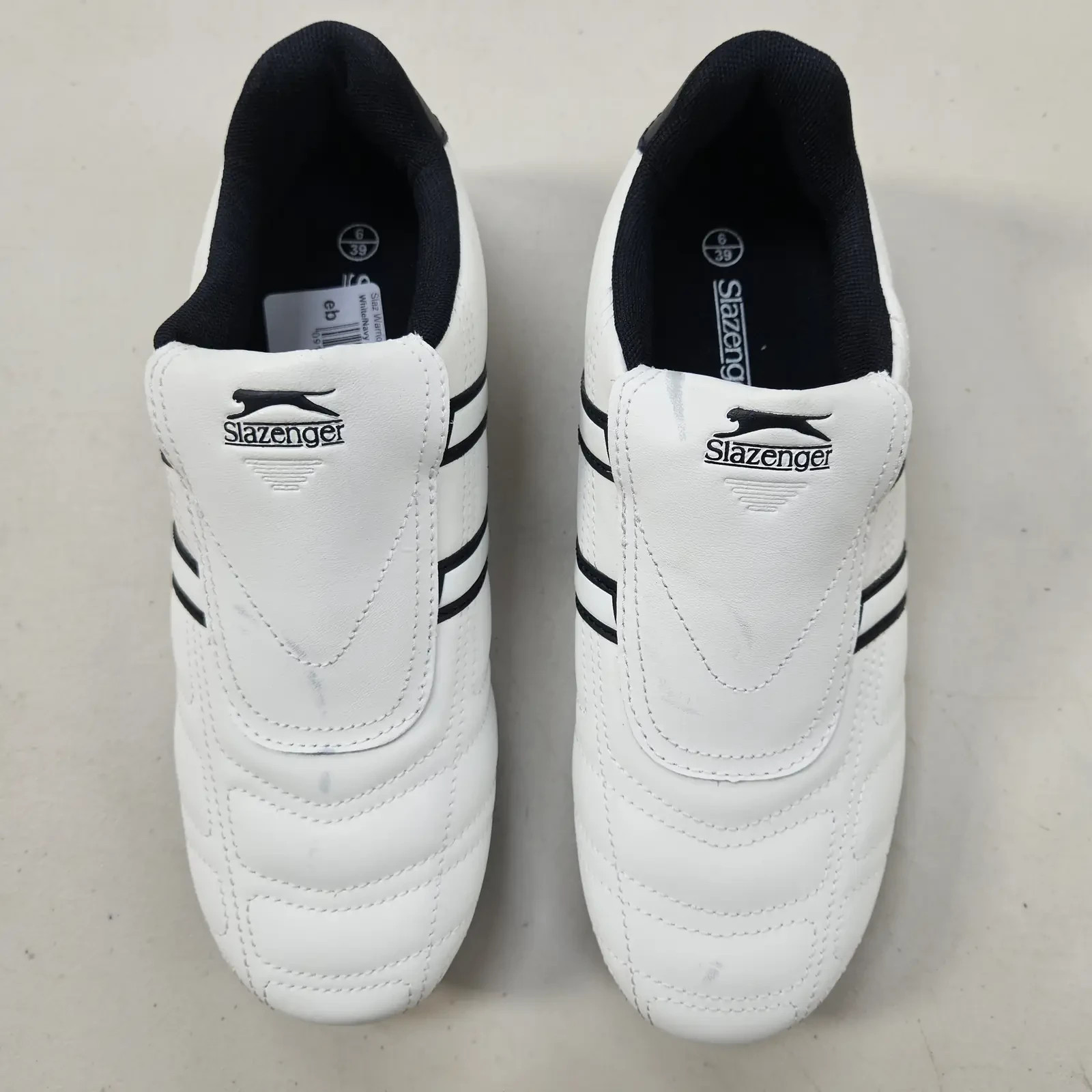 Slazenger Warrior Junior Trainers UK 6 EU 39 White Navy Slip On image 2