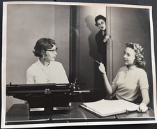 Vintage Original 8x10 Photo Secretaries At Work With Underwood Typewriter No. 5 thumbnail