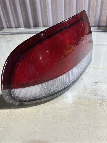 1993-1997 Mazda 626 Left Driver Tail Light Taillight Assembly 2VP937655 - Picture 3 of 24