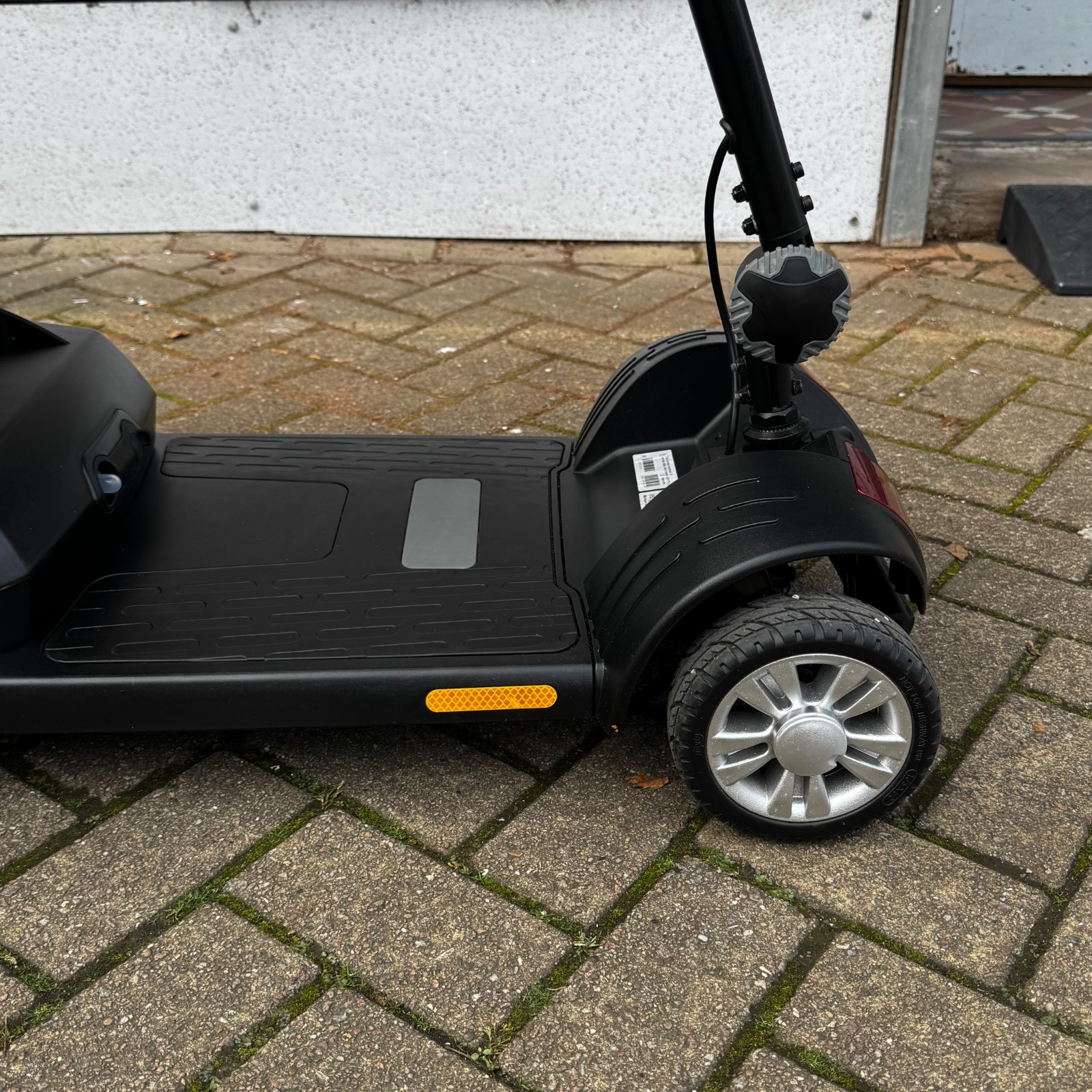 Ableworld Jolly Boot 4mph Travel Mobility Scooter Red with Charger Basket Manual photo 9