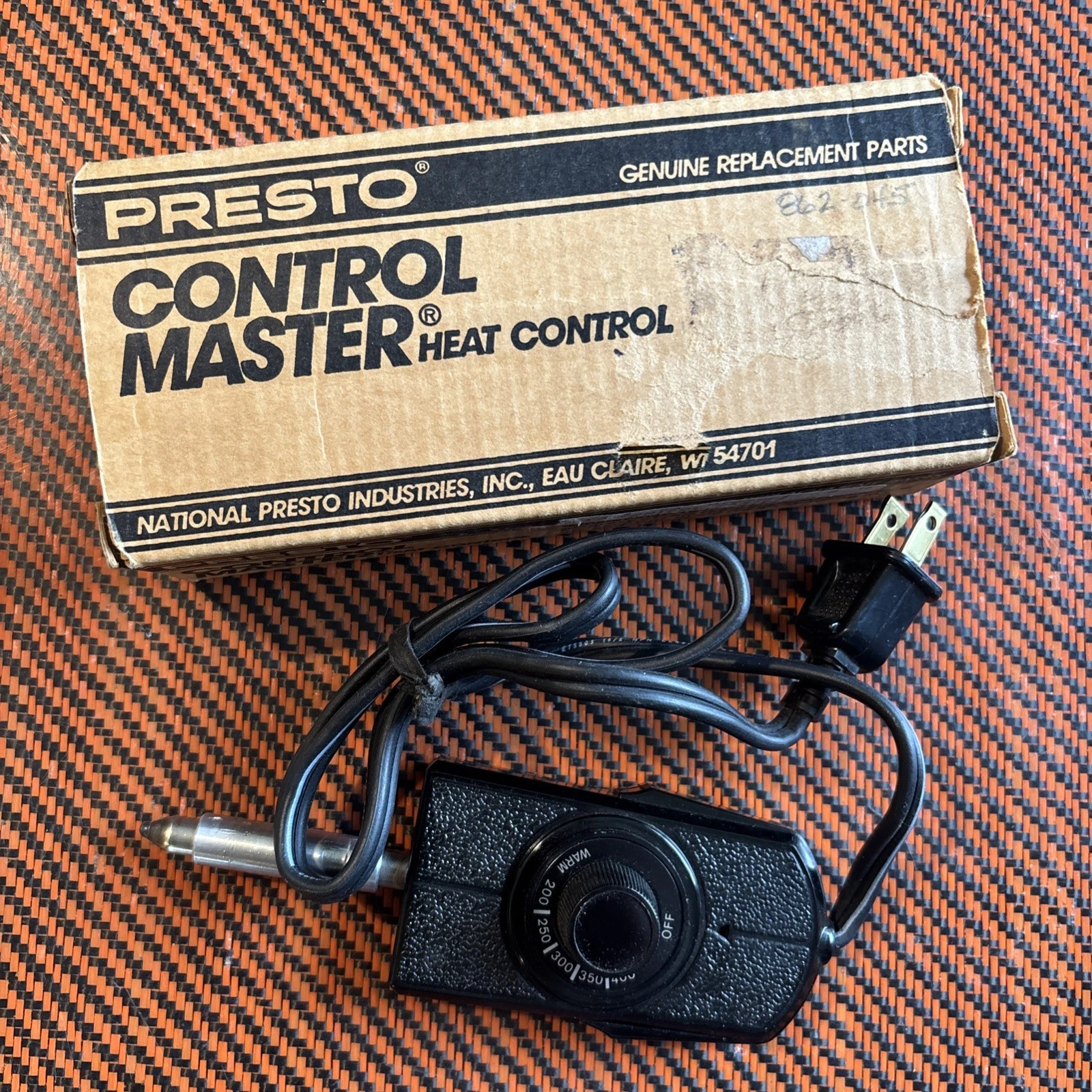 VTG Presto 06902 21-070 Electric Griddle Heat Control, Black New