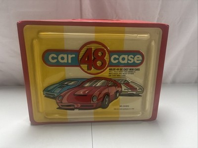 Vintage Tara Toy Corp. 48 car case, No. 20300, Made In Usa. ￼No Cars