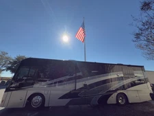 Winnebago Forza Class A Motorhome Freightliner Cummins Diesel 1-Owner Low Miles