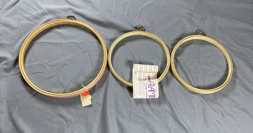 LOT of 3 VTG NOS USA GIBBS Framing Hoop Wood Displays Embroidery - Image 2 of 4