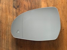 Retroviseur gauche (ou coque) Mercedes 206