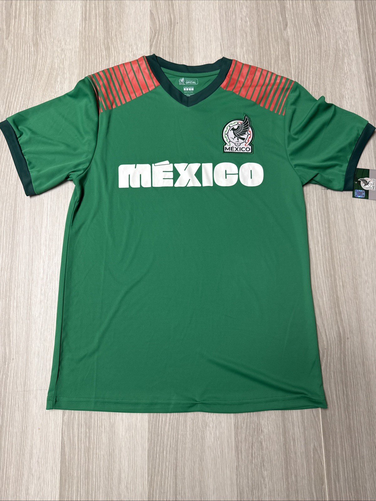 NWT Men’s Small Team Mexico Soccer Producto Ofical Brand  Team Jersey