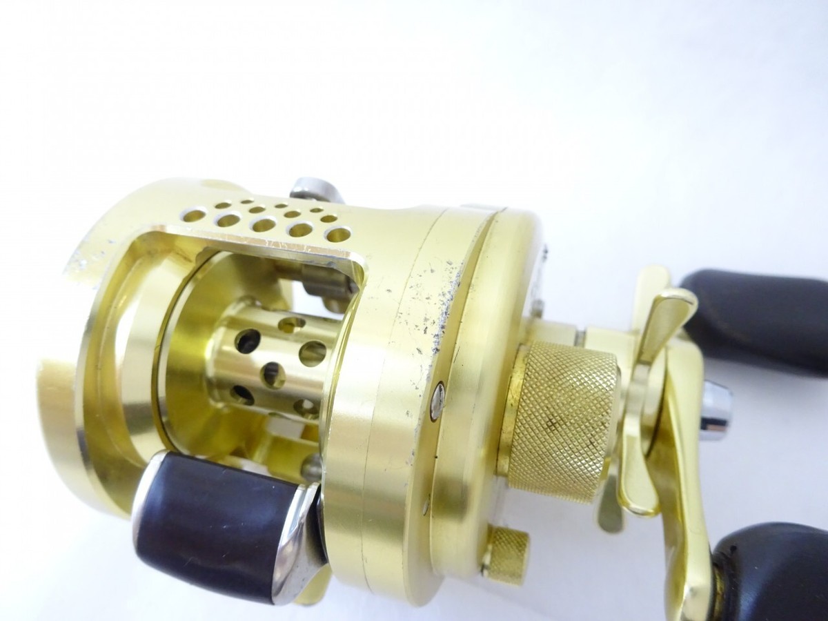 Shimano 01 Calcutta Conquest 101 Left Bait Casting Reel for