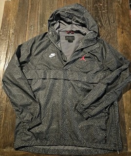 🐐🏀🔥🐘NIKE AIR JORDAN Chaqueta Anorak Negra Estampado Elefante Cemento Para Hombres M