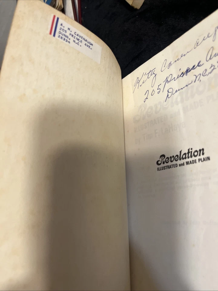 Revelation: Illustrated Ang Made Plain by Tim F. LaHaye 1974 - Image 4 of 4