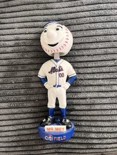 Mr Met Bobble head 2011 Citi Field Opening Day Mascot Nodder Doll New York Mets