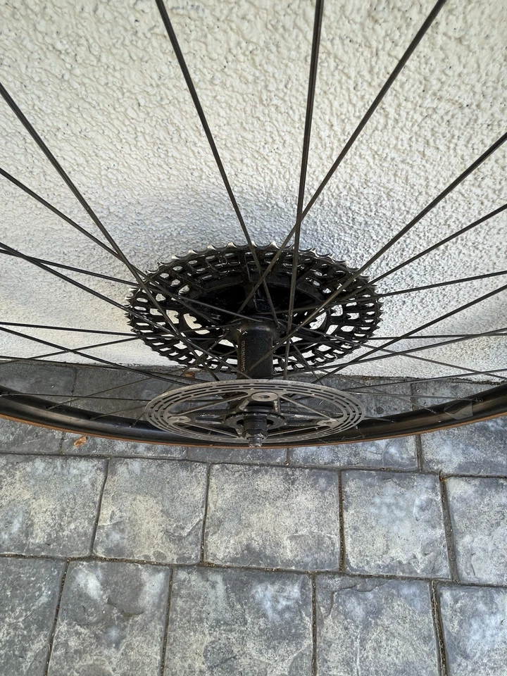 650c 铝制车轮(Alex 轮辋)无内胎就绪 + 欧陆 GP5000 STR — 第 4/4 张图片