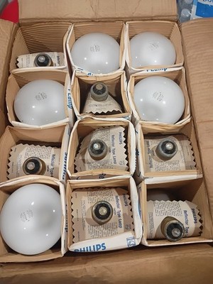 PHILIPS Reflector Type Lamp Lot of 12   Vintage NOS   Made in USA
