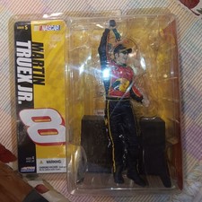 NASCAR #8 Martin Truex Jr. 2005