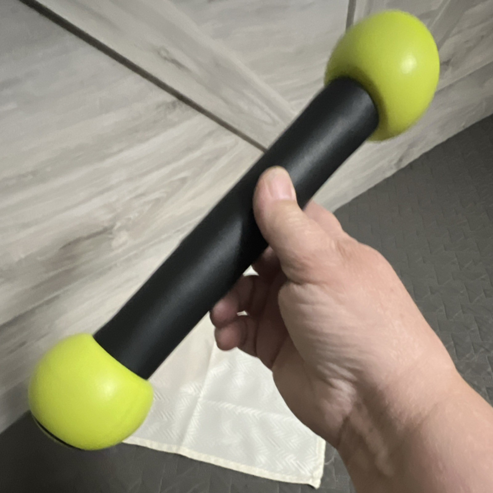 Zumba Set Manubri Peso Fisso Giallo Nero Plastica 1 libbra ea Coppia Allenamento Palestra foto 6