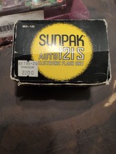 Sunpak Auto 121 Electronic Flash Unit 650-121 Vintage Camera Flash with Box