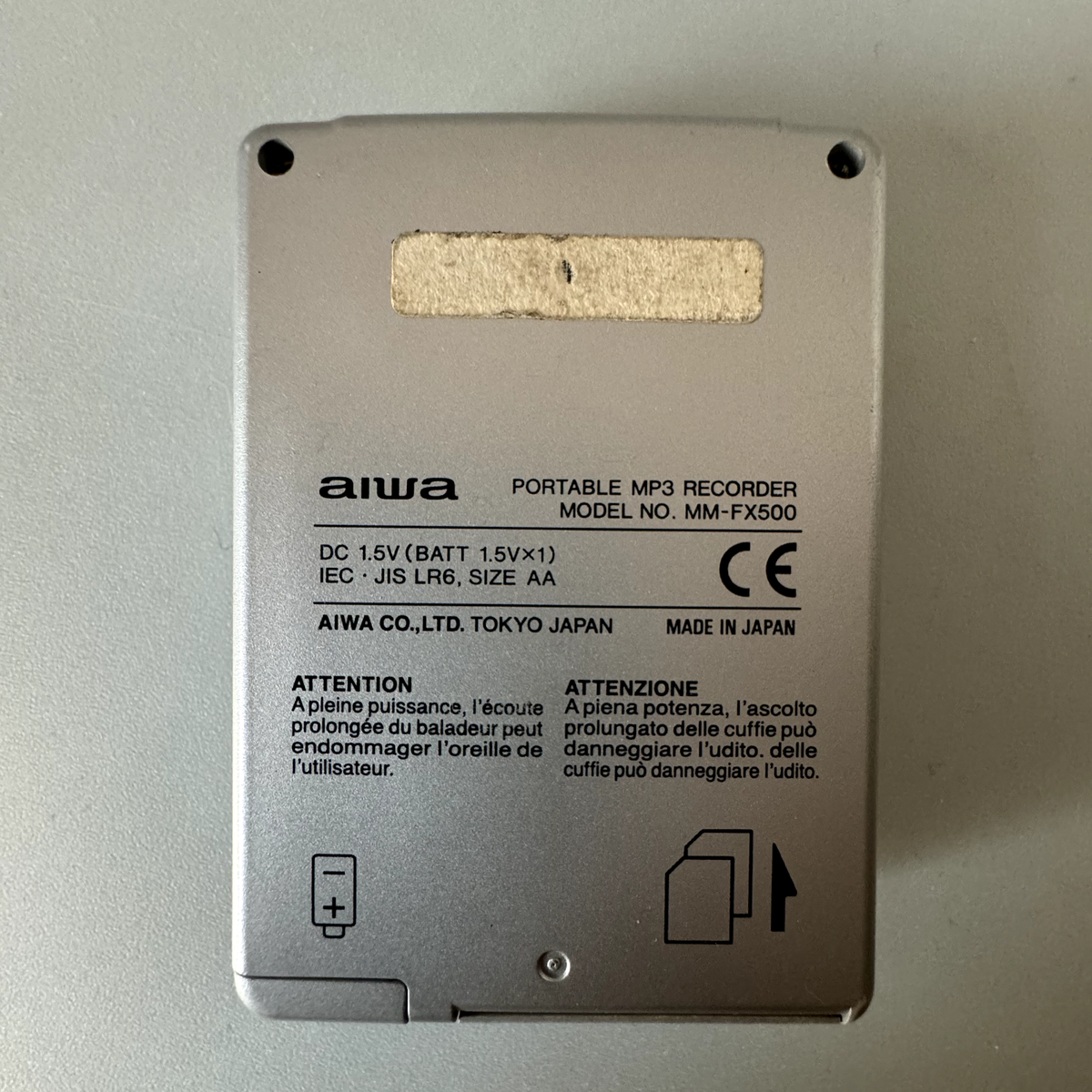 AIWA MM-FX500 Portable MP3 Player & Voice Recorder w