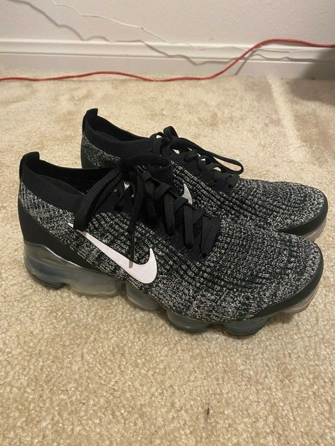 Nike Vapormax Flyknit 3.0 Oreo AJ6900-002 Release Date | SneakerNews.com