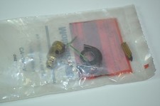 Ford NOS OEM Motorcraft Valve and Seal Kit Part D8AZ-9564-A