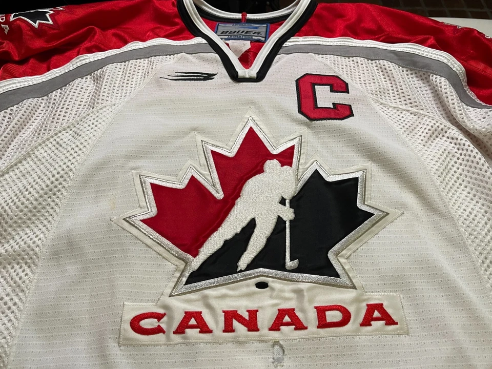 Eric Lindros No.88 Jersey by Bauer. 1998 Nagano Olympics. Sz 48  - Image 2 of 4