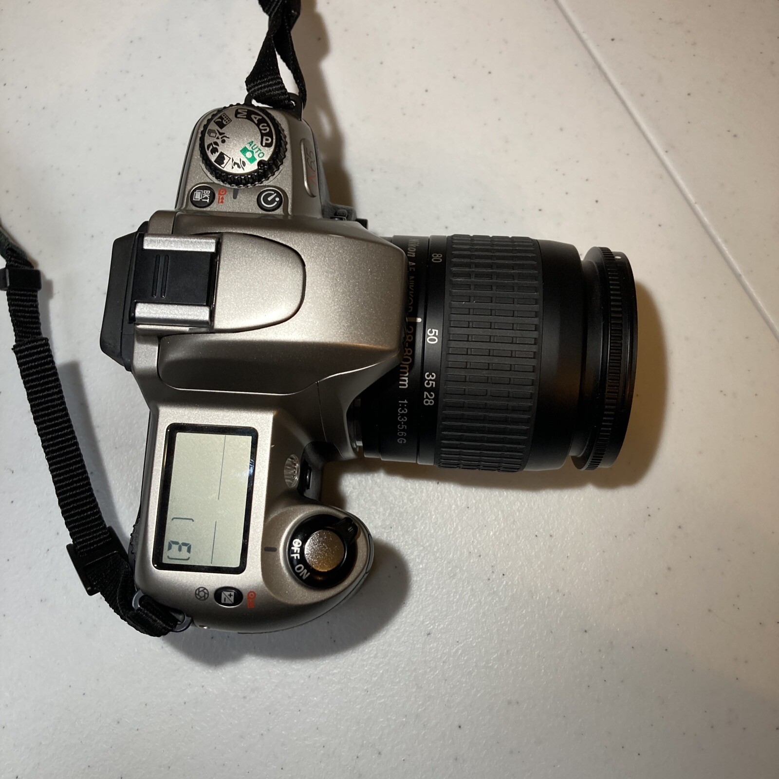 NIKON N65 AF 35mm SLR film CAMERA NIKON AF NIKKOR 2880mm 3.35.6G LENS