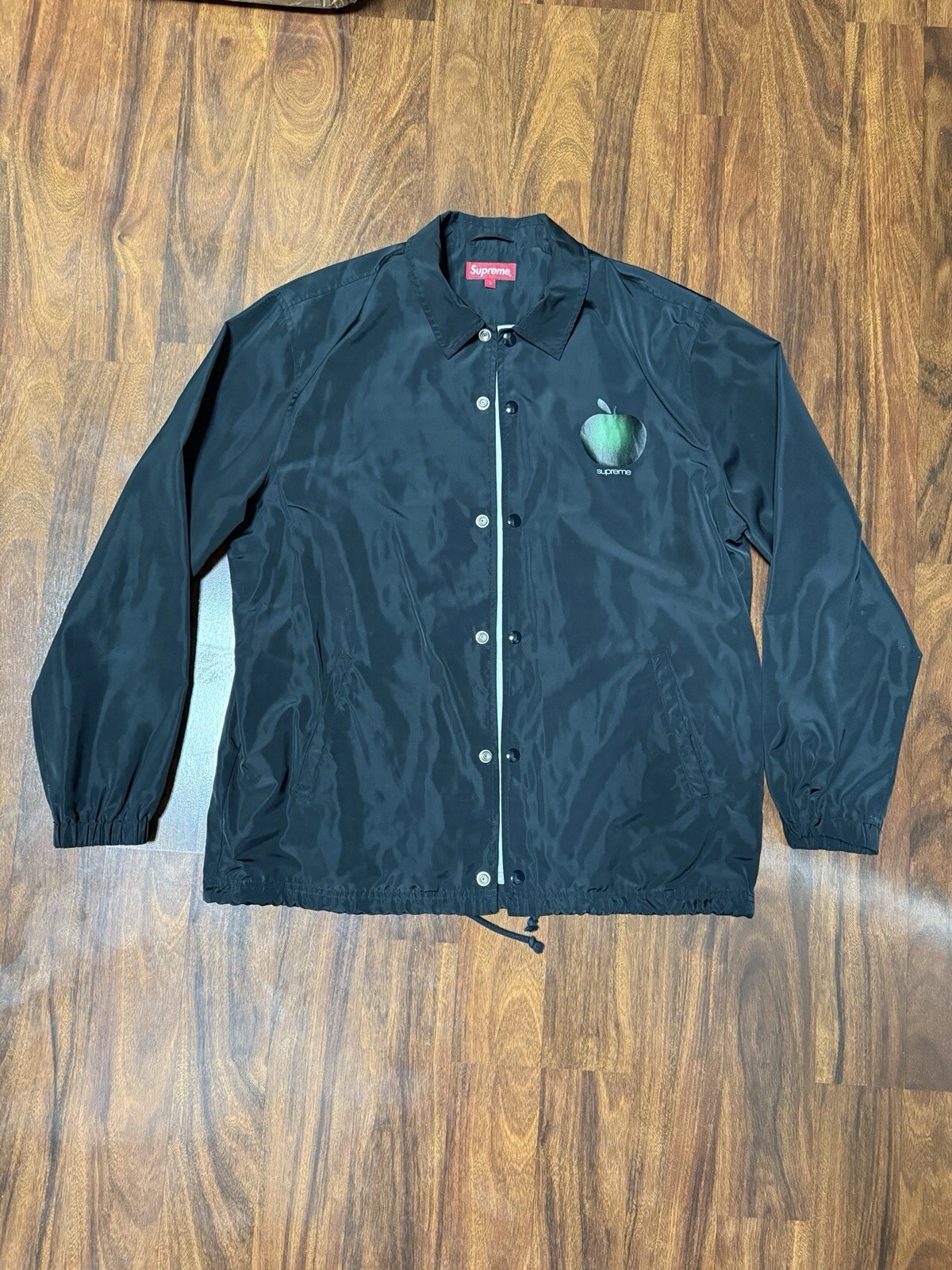 Veste Supreme Apple Coaches taille L noire neuve authentique RARE !!!