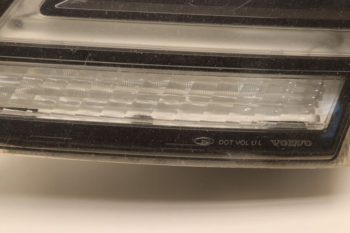 2019-2023 VOLVO VNL 860 LEFT DRIVER SIDE HEADLIGHT HEADLAMP 2019-2023 VOLVO VNL 860 LEFT DRIVER SIDE HEADLIGHT HEADLAMP