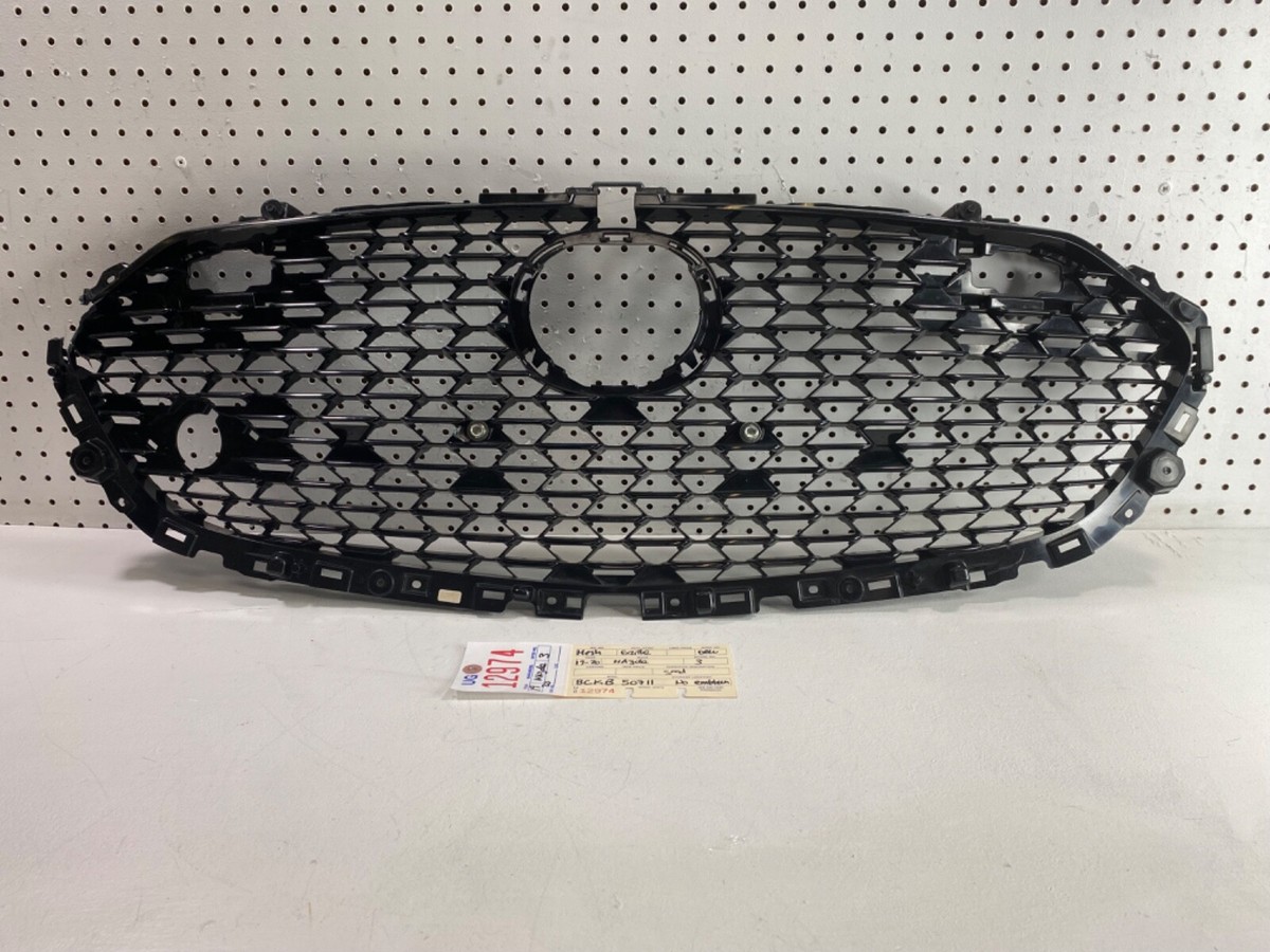 新車外し?美品!!】マツダ3 MAZDA3☆純正フロントグリルBCKN-50711 新車外し?美品!!】マツダ3 MAZDA3☆純正フロントグリルBCKN-50711