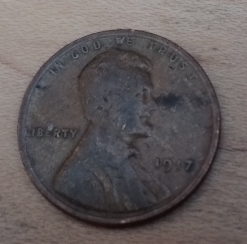 1917 Lincoln Wheat Penny L  ON RIM in LIBERTY and No Mint MARK. NOL17