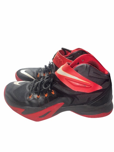 Size 9.5 - Nike LeBron Soldier 8 Black 