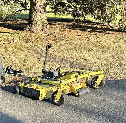 1998 john deere f725 lawn mower With Snow Thrower And 54” Deck Mulching - Image 4 of 4