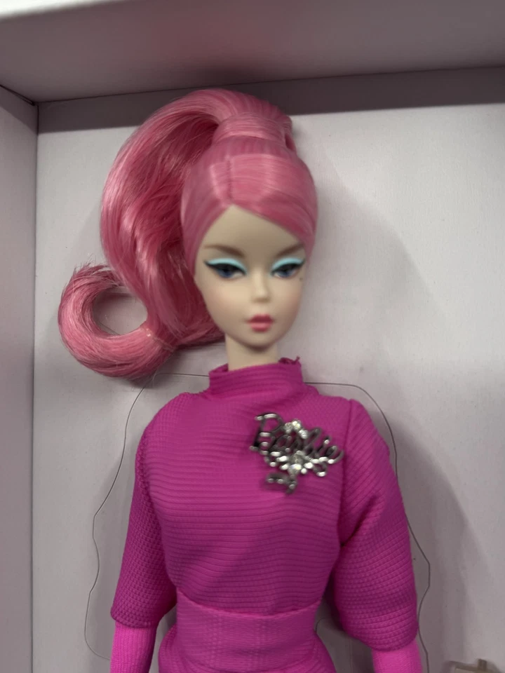 Barbie Fashion Model Collection Proudly Pink 2018 NRFB FDX50 - Image 2 of 4