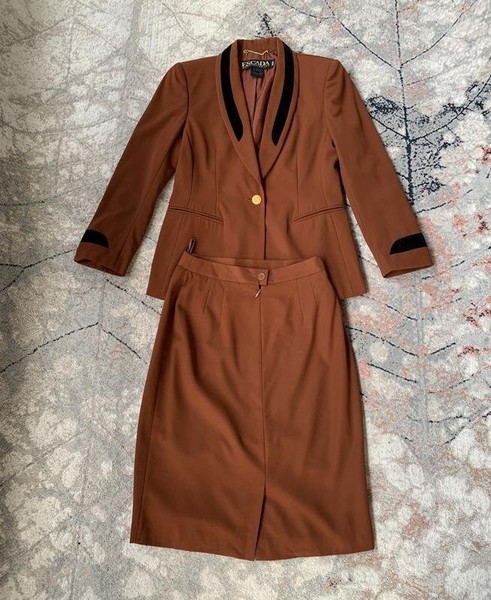 Women Escada Suit Brown Fabric 40 / L / 48