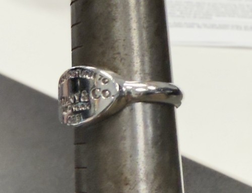 Vintage Tiffany & Co. Signet Ring 925 Sterling Silver Please Return To New York - Picture 5 of 7