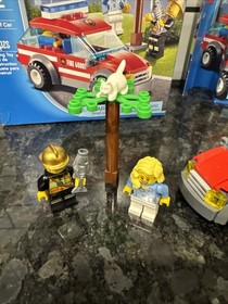 LEGO CITY: Fire Chief Car (60001) Complete