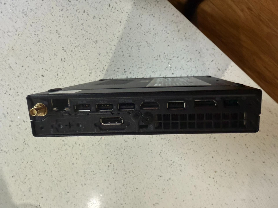  Lenovo ThinkStation P3 Tiny Intel Core i5 500gb - Image 3 of 3