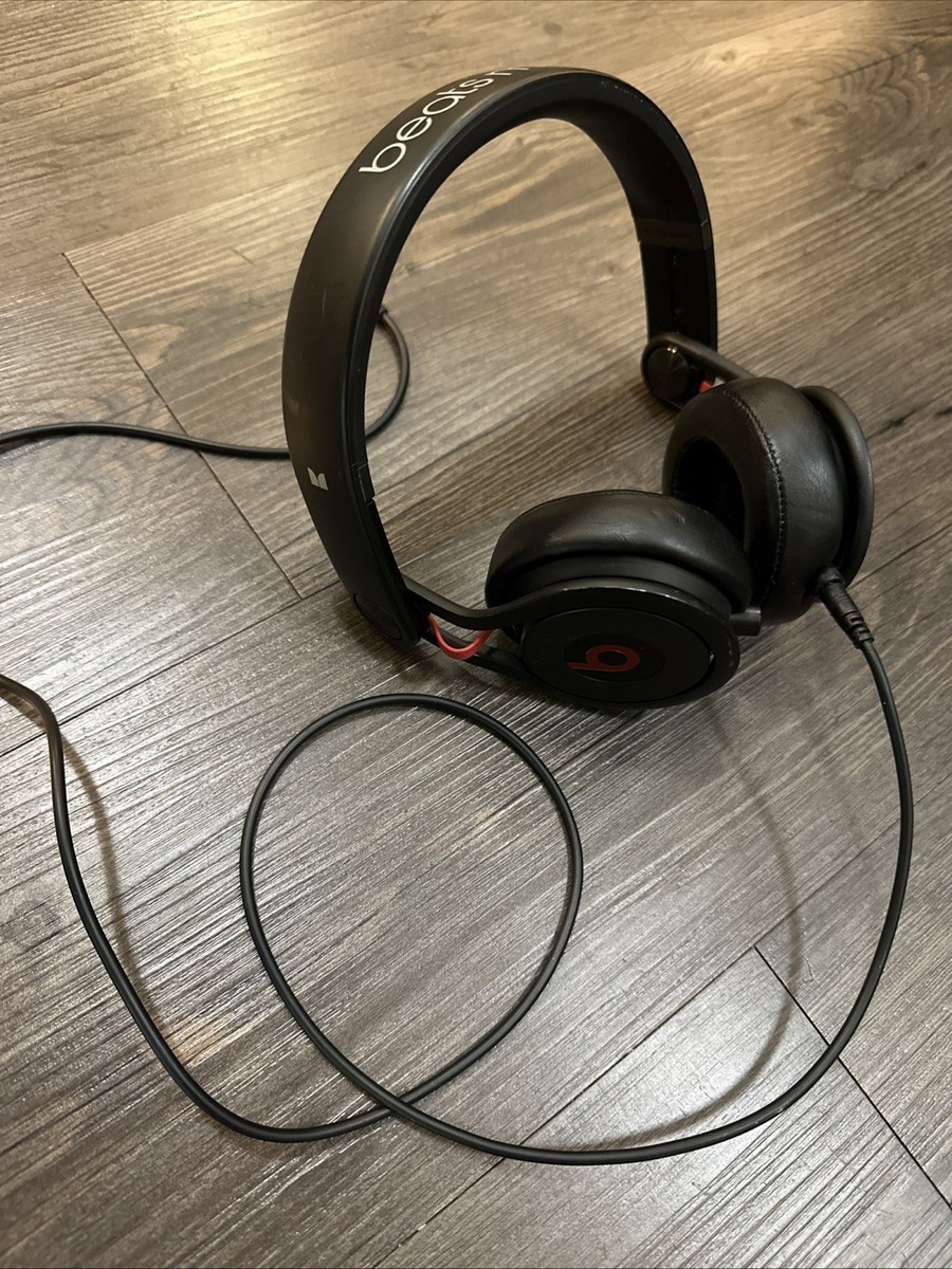 Beats Mixr 有線ヘッドホン ブラック/レッド Beats Mixr by Dr. Dre Monster Edition Headphones – Black/Red