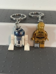 Lego Star Wars C-3PO 854312 & R2-D2 854313 Minifigure Keychains (2 items)