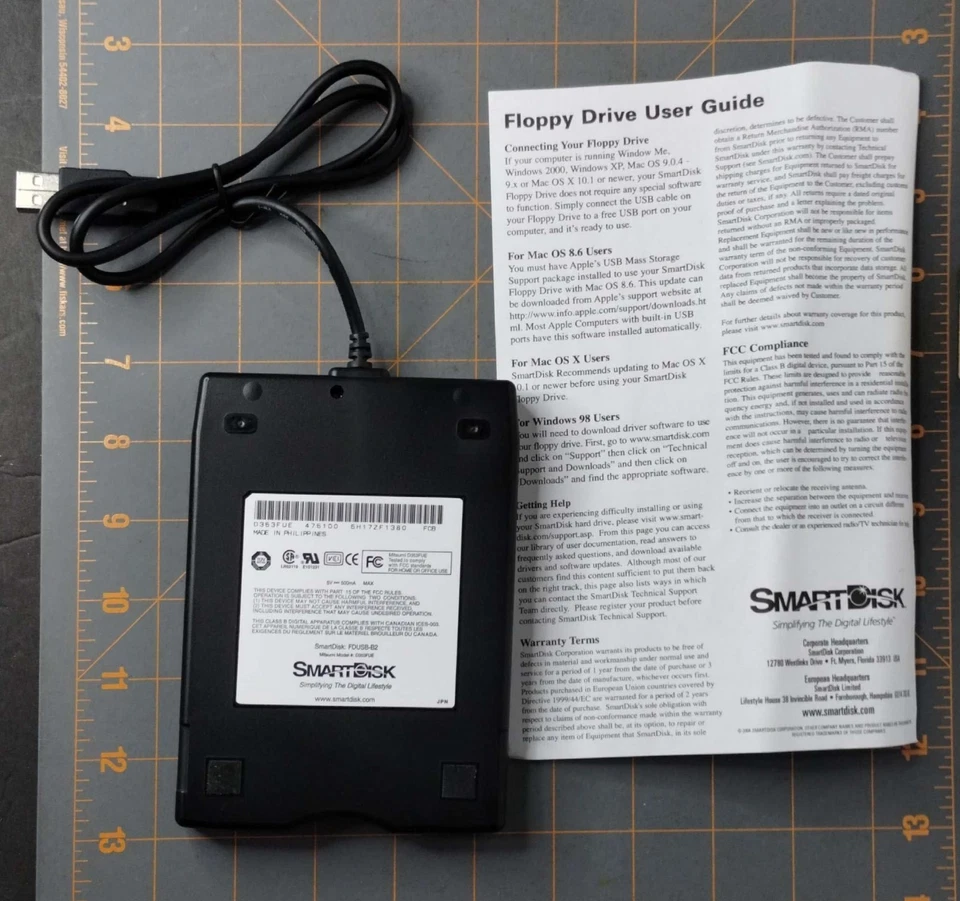 SmartDisk 钛 USB 电源高速 2x 外置 3.5 英寸软盘驱动器 — 第 4/4 张图片