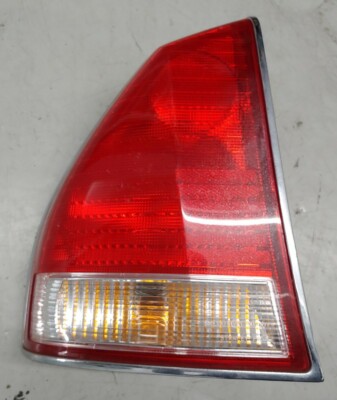 2002-2003 MITSUBISHI DIAMANTE LEFT DRIVER TAILLIGHT ASSEMBLY OEM