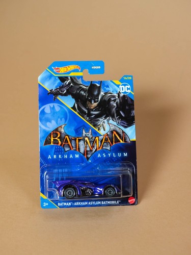 Hot Wheels Batman | Batmobile | HDG89 Series | NEW | DC | 2021 Choose Yours - Picture 12 of 29