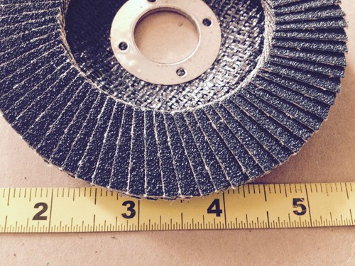 Pearl MaxiDisc 4 1/2" Zirconia Zirconium 7/8" for Metal Z-60 Grit Wheel, 4pcs - Picture 2 of 4
