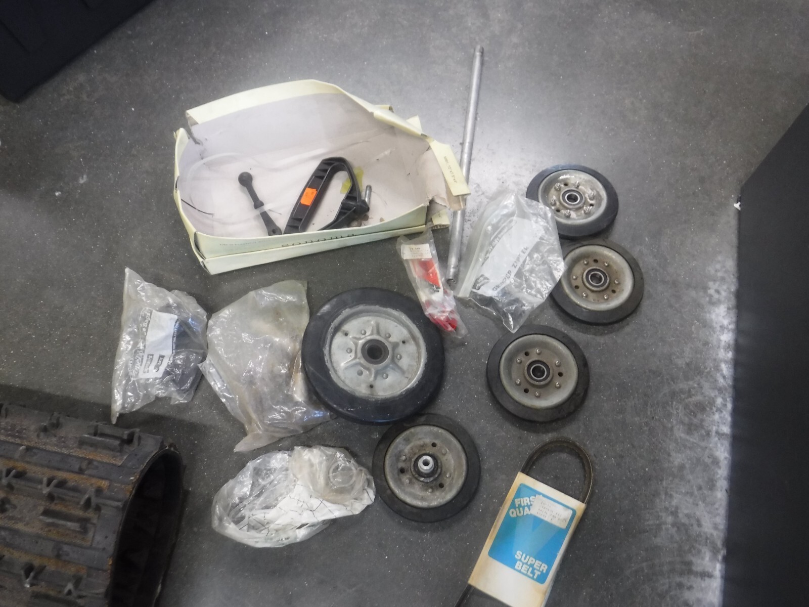 Scorpion Whip TK Track 043600 Boogies Bearing Collars Rope pull