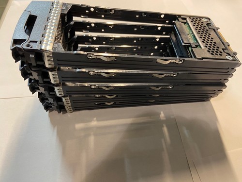 Lot of 5 Netapp, 3.8TB, SAS, 2.5" trays for X356A-R6, X357A, X358A, 111-00721 - 第 3/3 張圖片