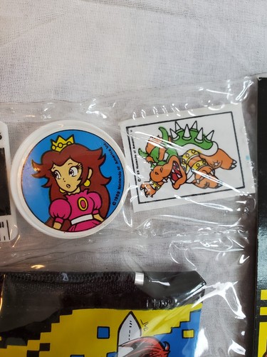 Vintage 80s 1988-89 Nintendo Super Mario School Kit Pencil Pouch Sharpener Ruler - Picture 5 of 9