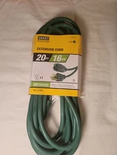 NEW 20 ft. Indoor / Outdoor rated extension cord 16 GA GREEN color 