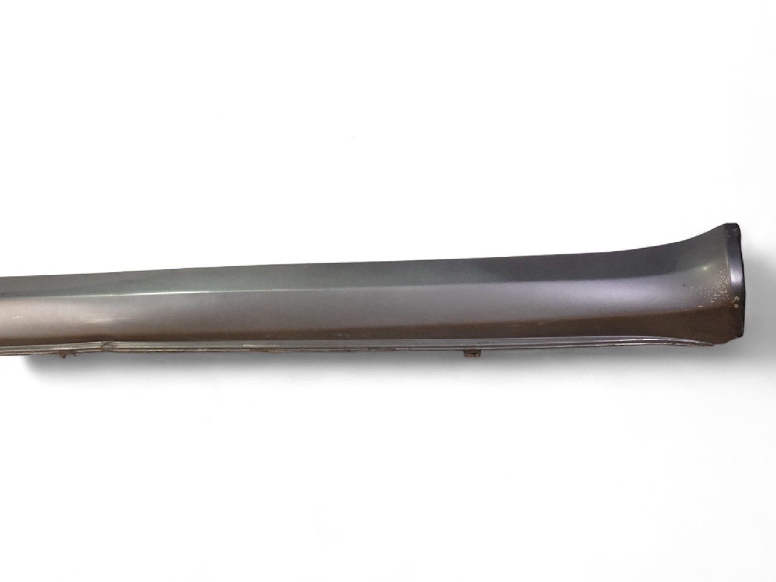 2003 - 2008 MASERATI QUATTROPORTE M139 ROCKER PANEL SKIRT MOLDING COVER LEFT OEM