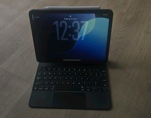 iPad Air with Keyboard and Pencil | eBay