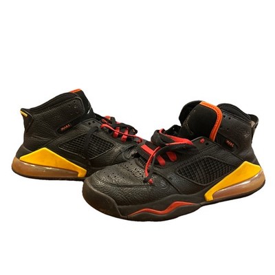 Nike Air Jordan Mars 270  Citrus Black Team Orange CD7070-009 Mens Size 8.5