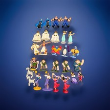 Vintage Disney Aladdin Hunchback of Notre Dame Toys Lot Of 28